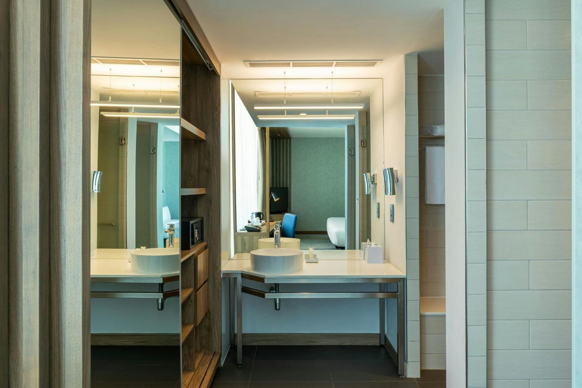 Aloft Palm Jumeirah Dubai Esterno foto